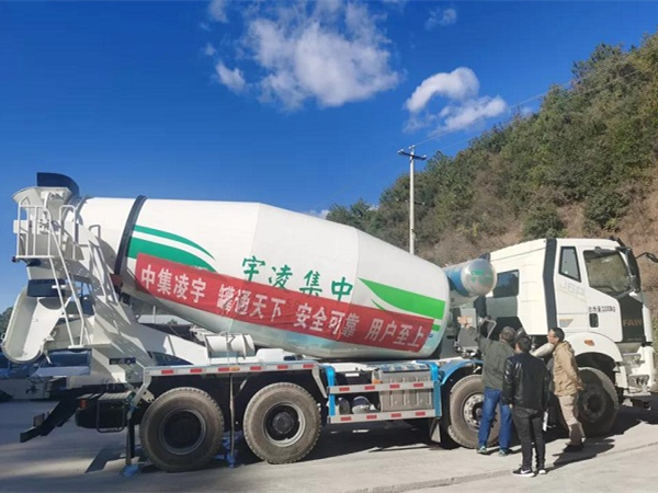 “罐”軍品質(zhì) 載譽(yù)前行 | 凌宇國(guó)六法規(guī)版攪拌車(chē)巡展西南，掀起冬日風(fēng)潮